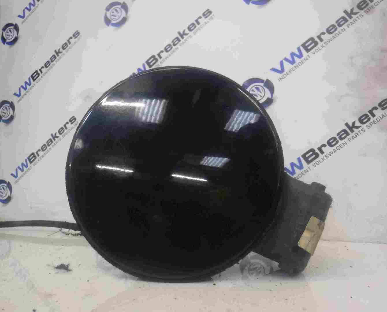 Volkswagen Golf MK4 1997-2004 Fuel Flap Cover Black L041 + Backing