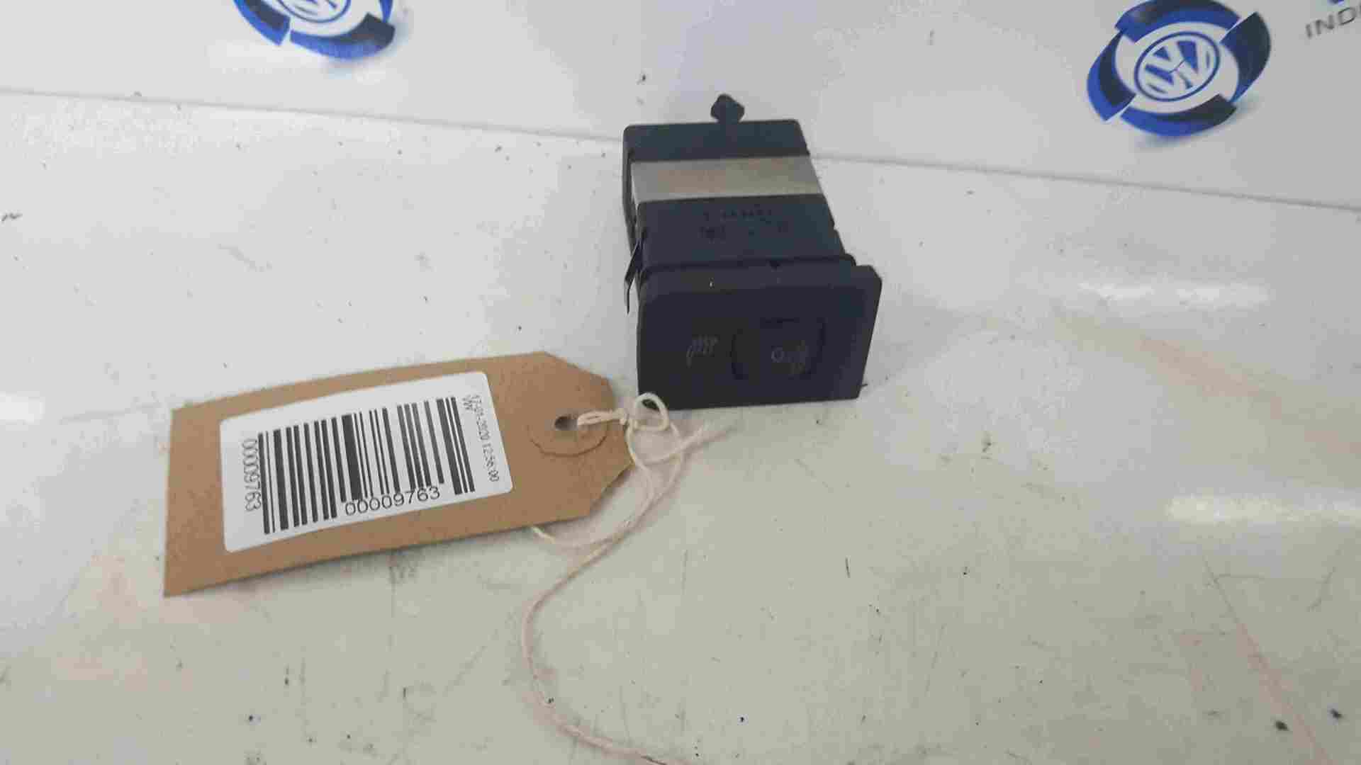 Volkswagen Golf MK4 1997-2004 Heated Seat Adjustment Switch 1J0963564B