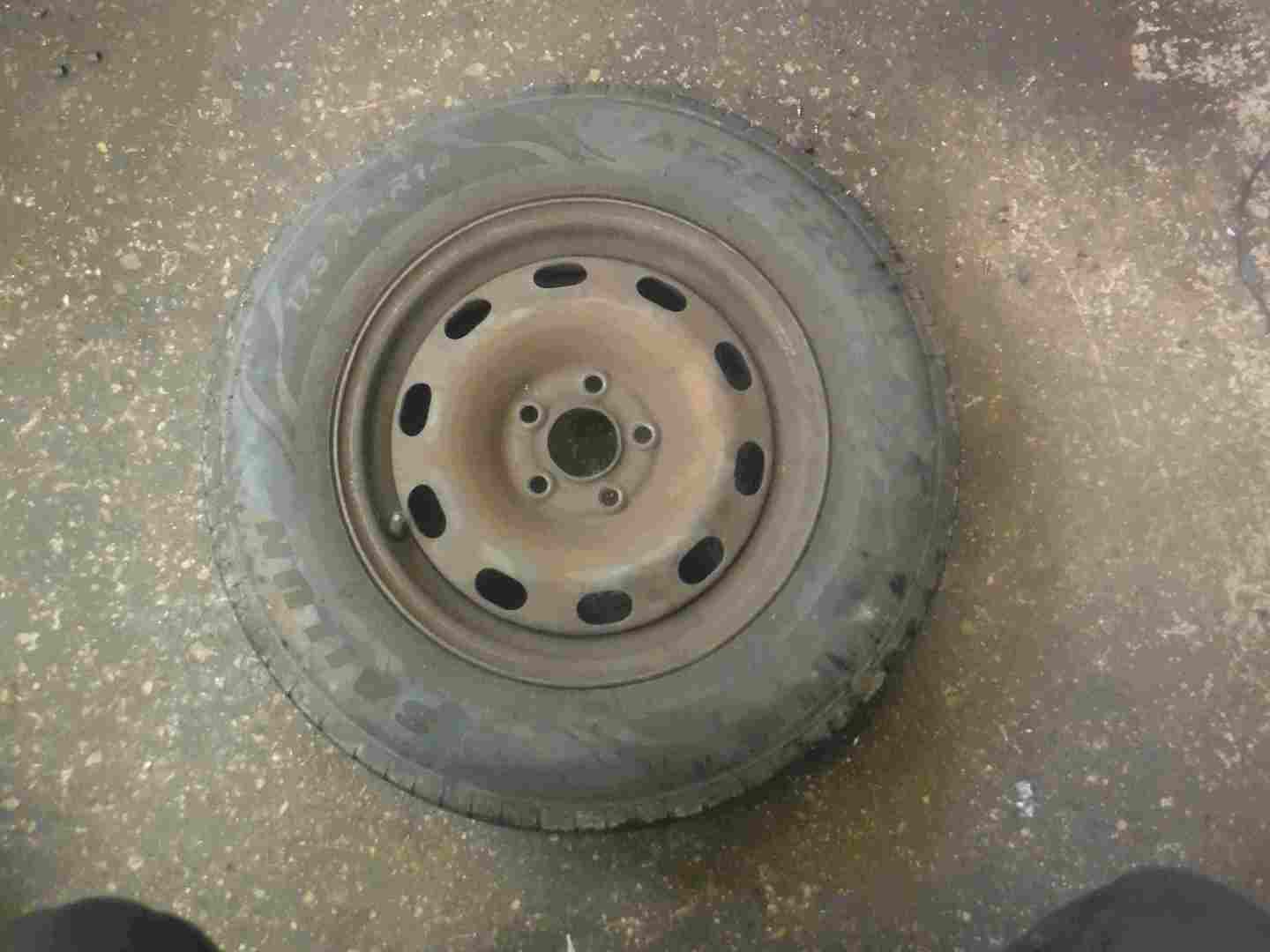 Volkswagen Golf MK4 1997-2004 Spare Steel Wheel + Tyre 175 80 14 7mm 4/5