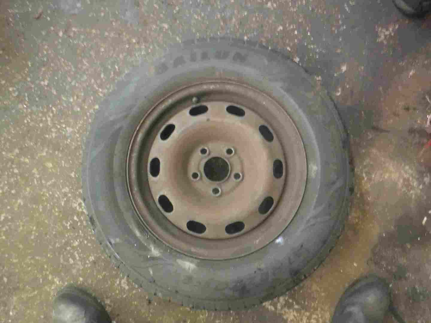 Volkswagen Golf MK4 1997-2004 Spare Steel Wheel + Tyre 6mm 175 80 14 4/5 1758014