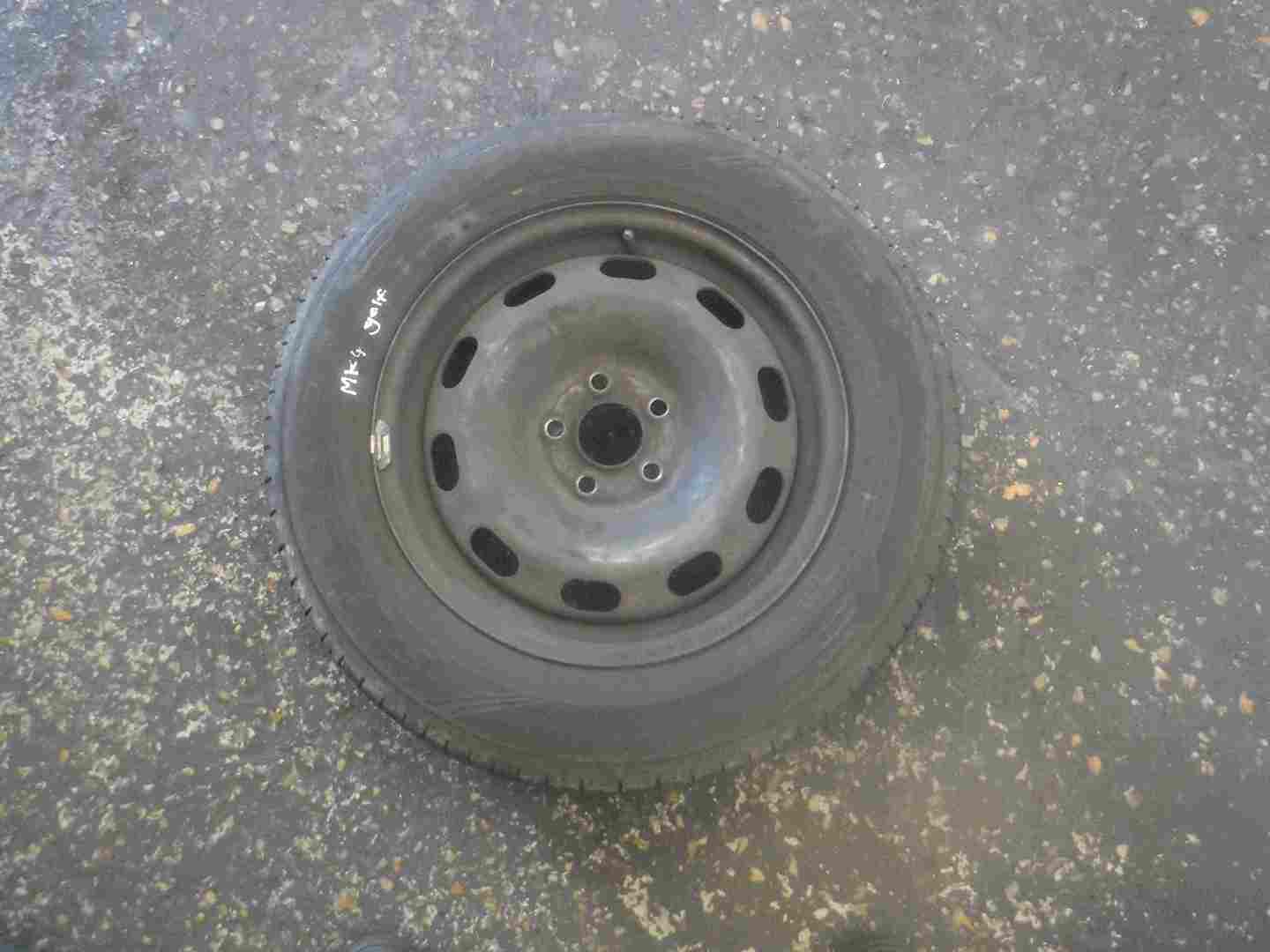 Volkswagen Golf MK4 1997-2004 Spare Steel Wheel + Tyre 195 65 15 4mm Tread 4/5