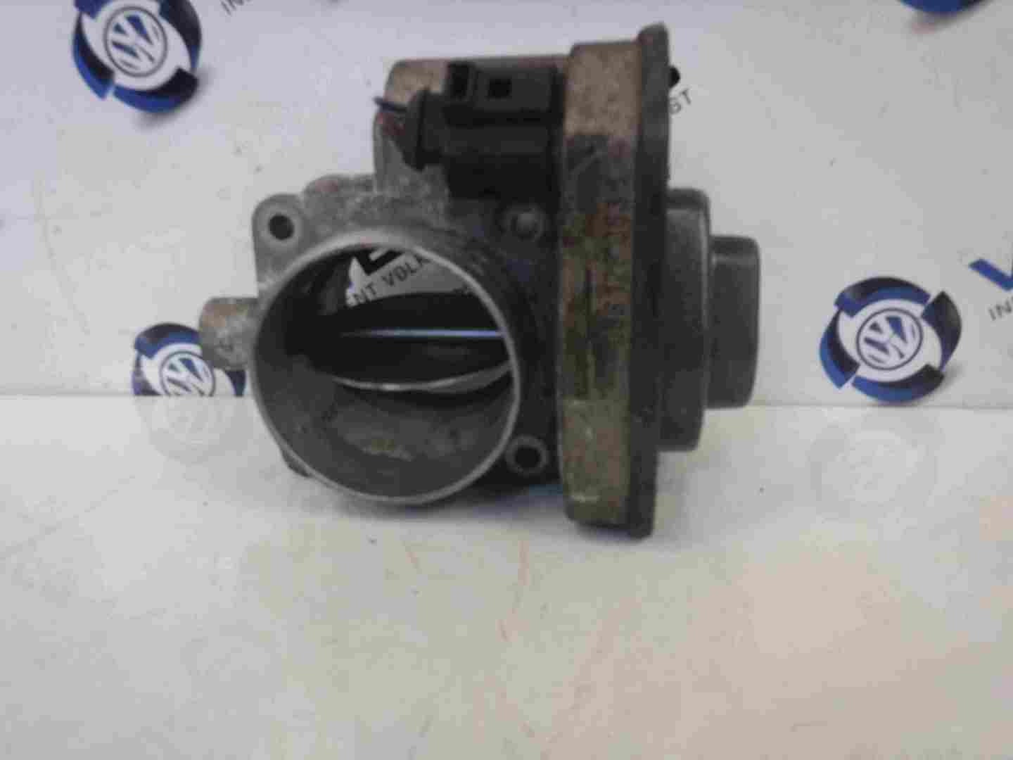 Volkswagen Golf MK5 + Passat 2003-2009 2.0 TDI Throttle Body BKP 038128063G