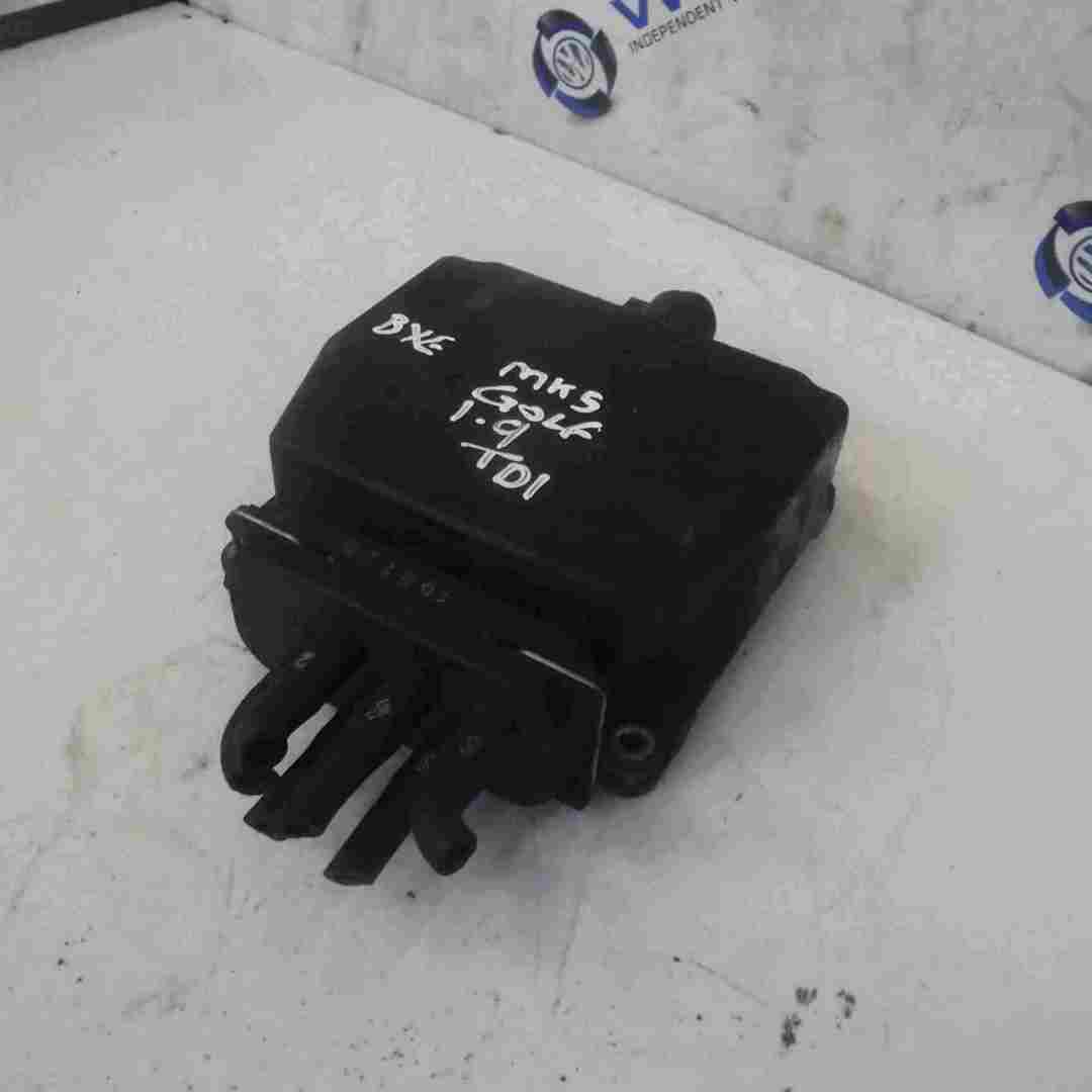 Volkswagen Golf MK5 2003-2009 1.9 TDi Vacuum Block Solenoid BXE 03g131051ae