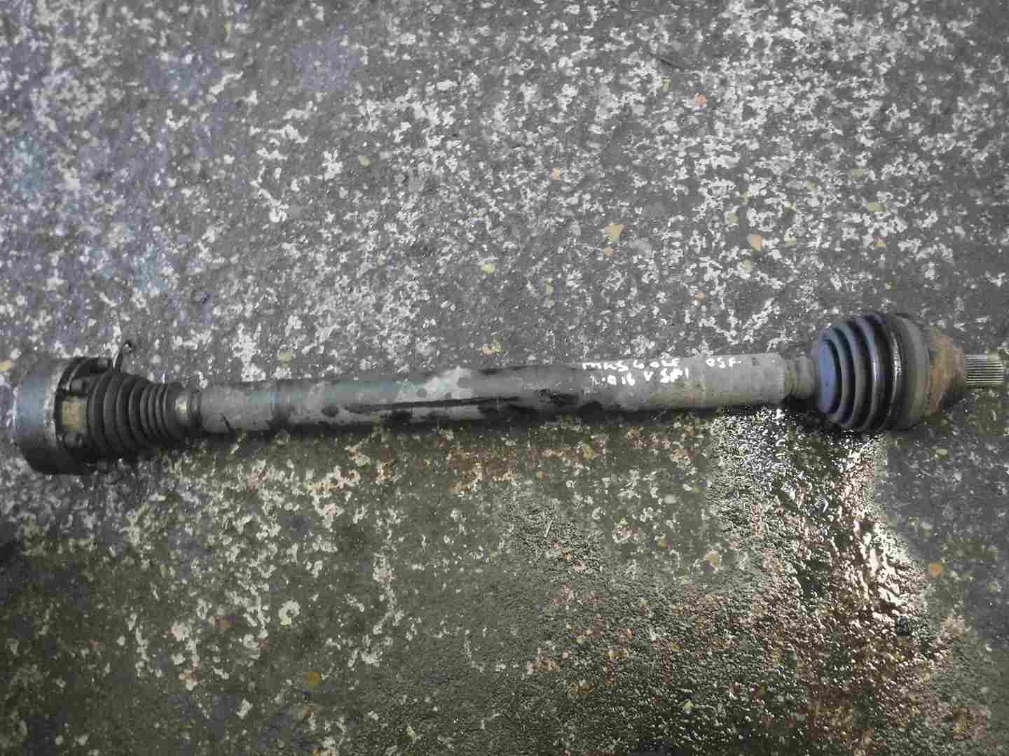 Volkswagen Golf MK5 2003-2009 2.0 SDI Drivers OSF Front Driveshaft