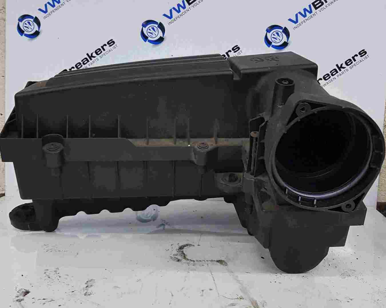 Volkswagen Golf MK5 2003-2009 2.0 TDi Airbox Filter Housing BKD 1K0129607S