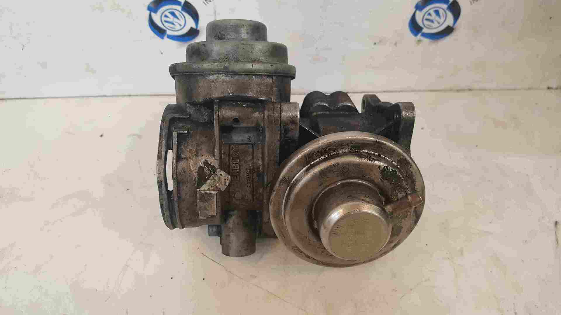 Volkswagen Golf MK5 2003-2009 BKD Throttle Body + EGR Valve 038128063M