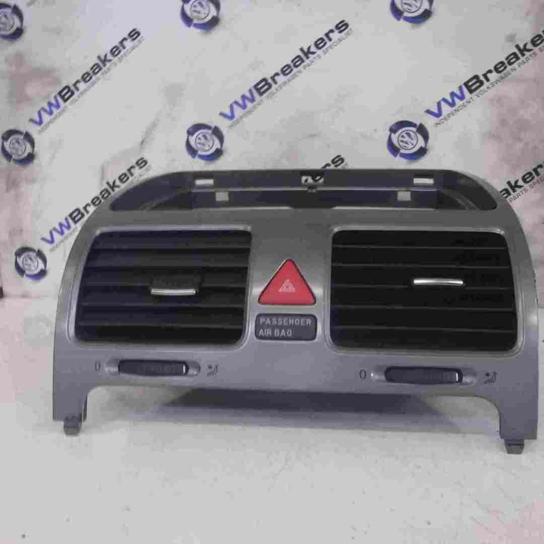 Volkswagen Golf MK5 2003-2009 Centre Dashboard Heater Vents Light Grey 1k0819743