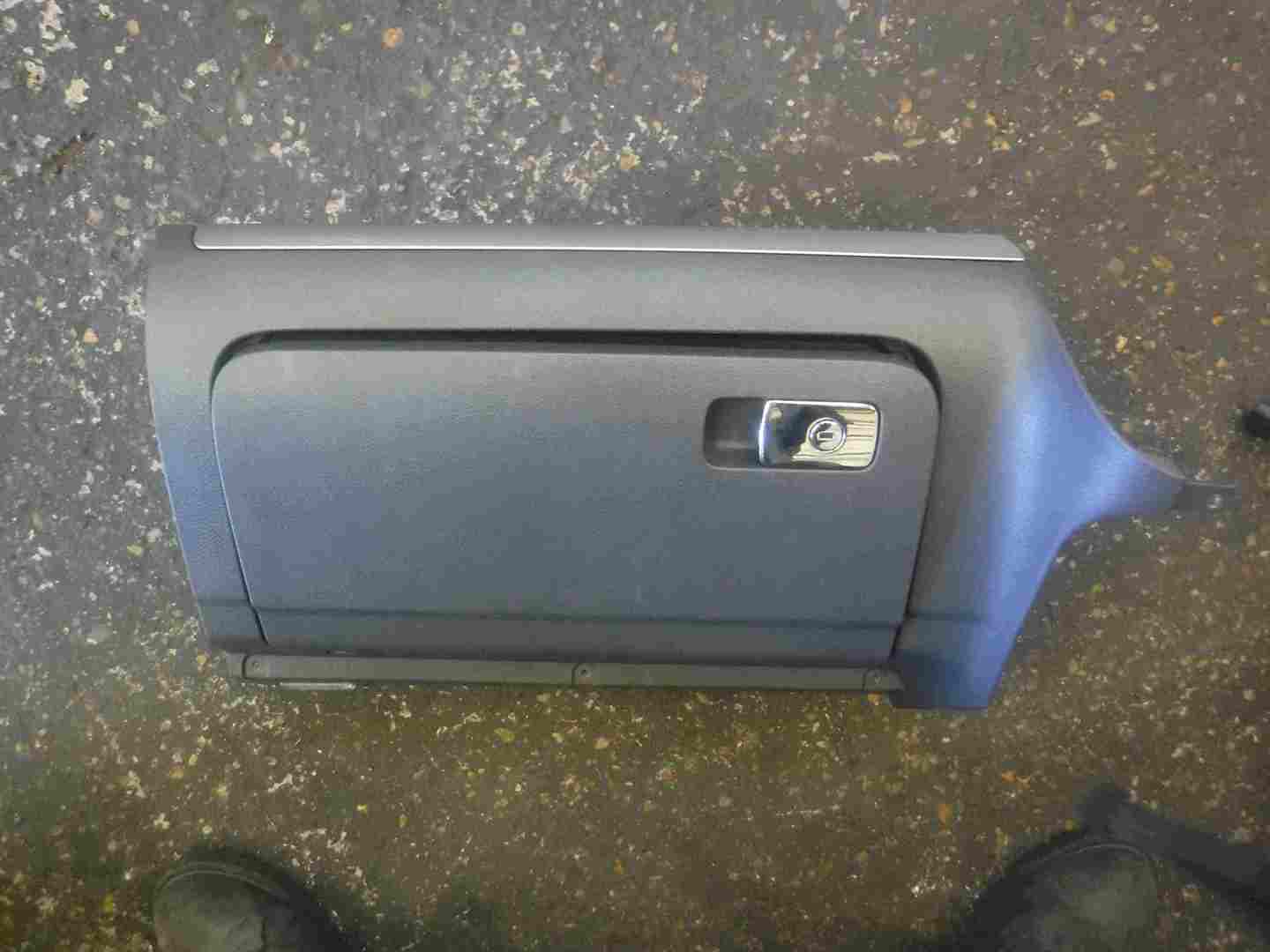 Volkswagen Golf MK5 2003-2009 Dashboard Glove Box 1K2857290