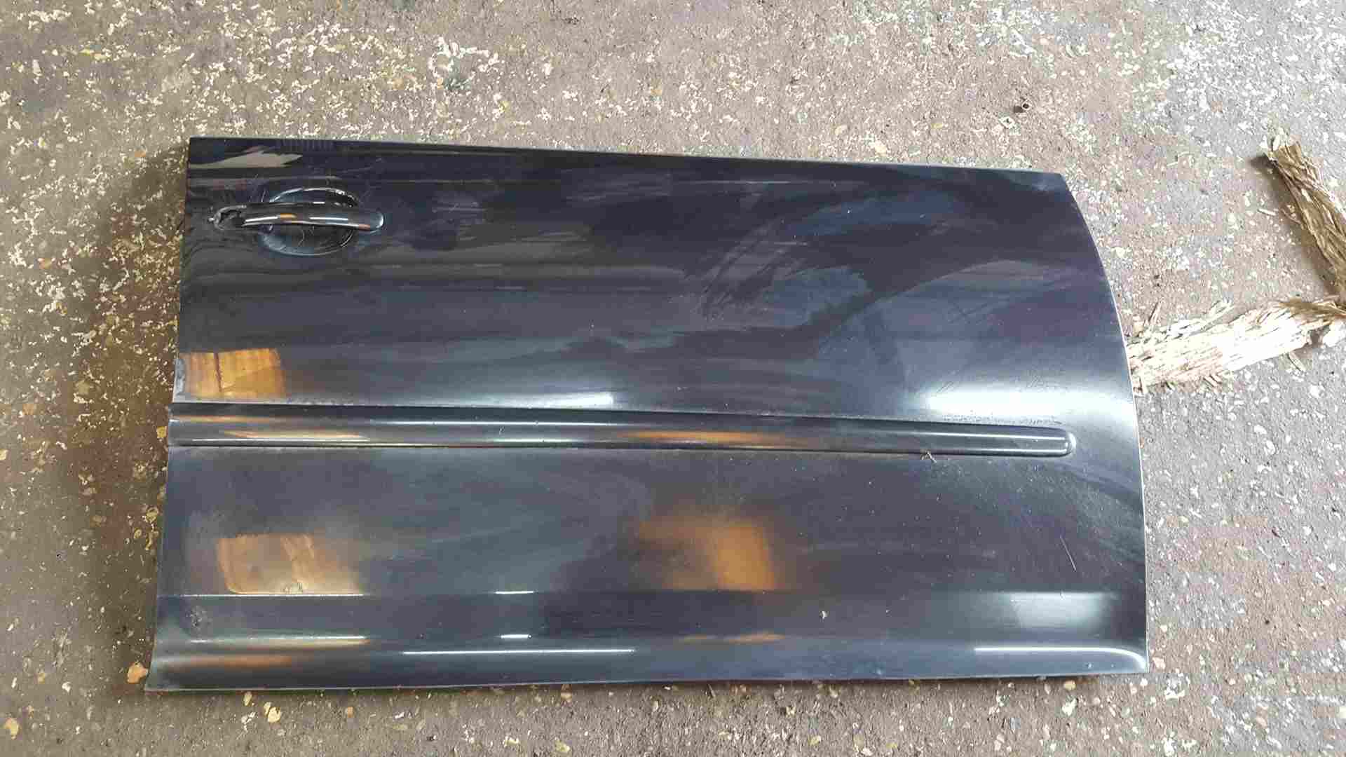 Volkswagen Golf MK5 2003-2009 Drivers OSF Front Door Skin Black Lc9z 5Dr
