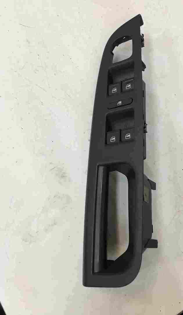 Volkswagen Golf MK5 2003-2009 Drivers OSF Front Window Switches Handle Panel 5dr