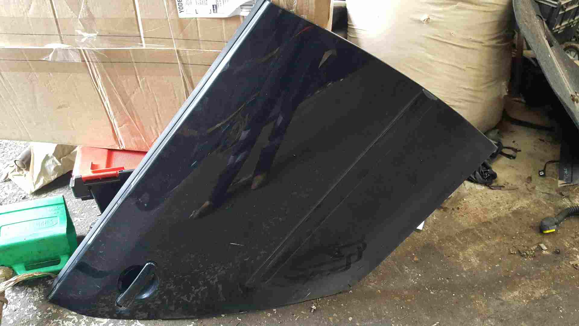 Volkswagen Golf MK5 2003-2009 Drivers OSR Rear Door Skin Black Lc9z 5Dr