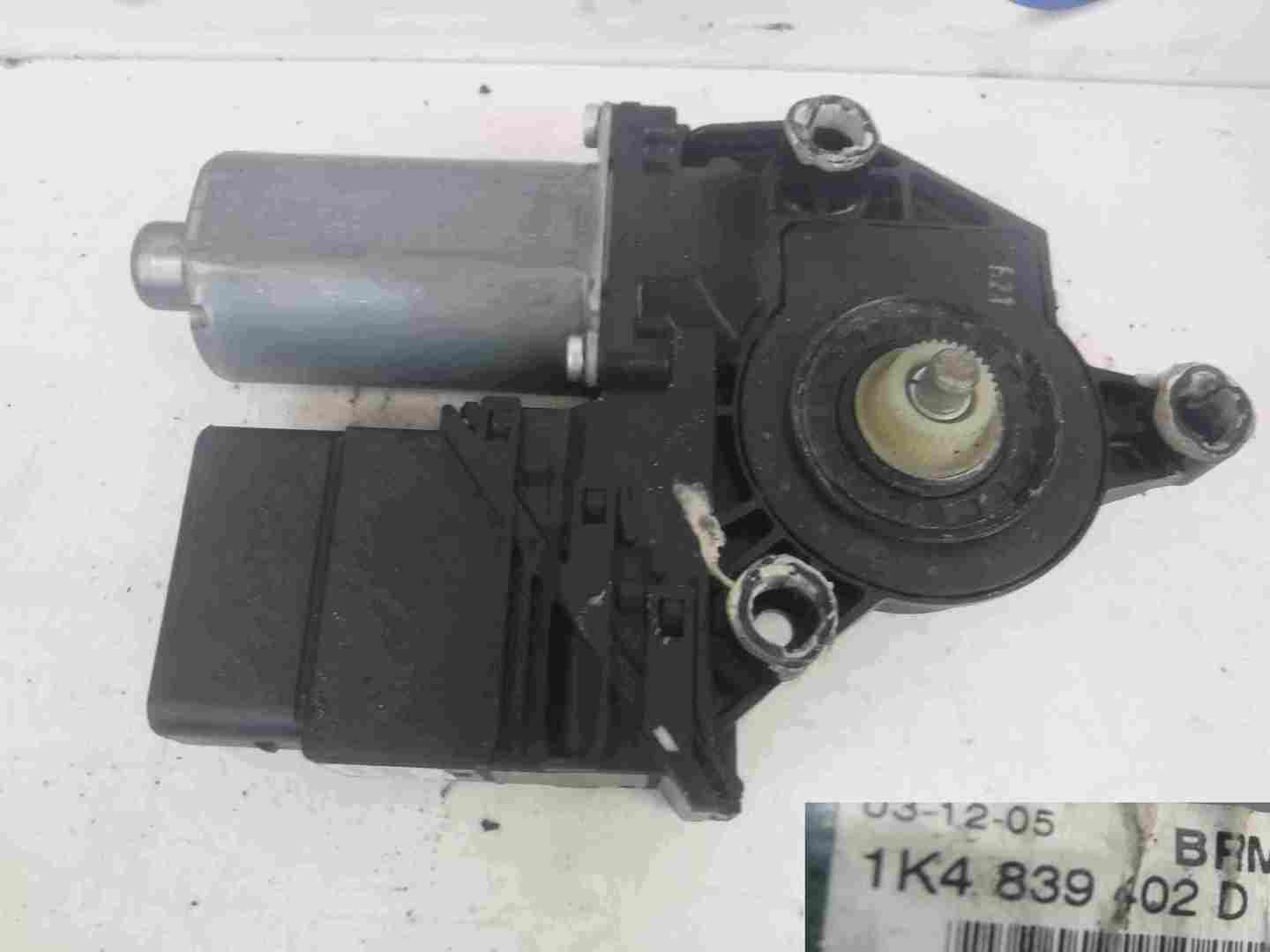 Volkswagen Golf MK5 2003-2009 Drivers OSR Rear Window Motor 1K4839402D