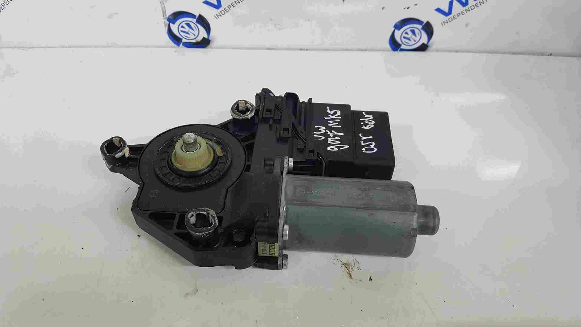 Volkswagen Golf MK5 2003-2009 Drivers OSR Rear Window Motor 1K4839402E