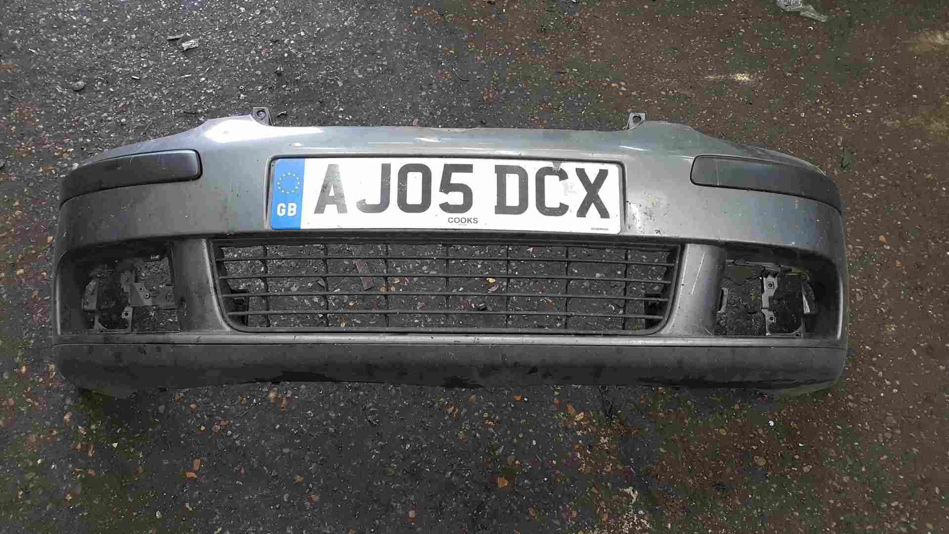 Volkswagen Golf MK5 2003-2009 Front Bumper Grey LA7T