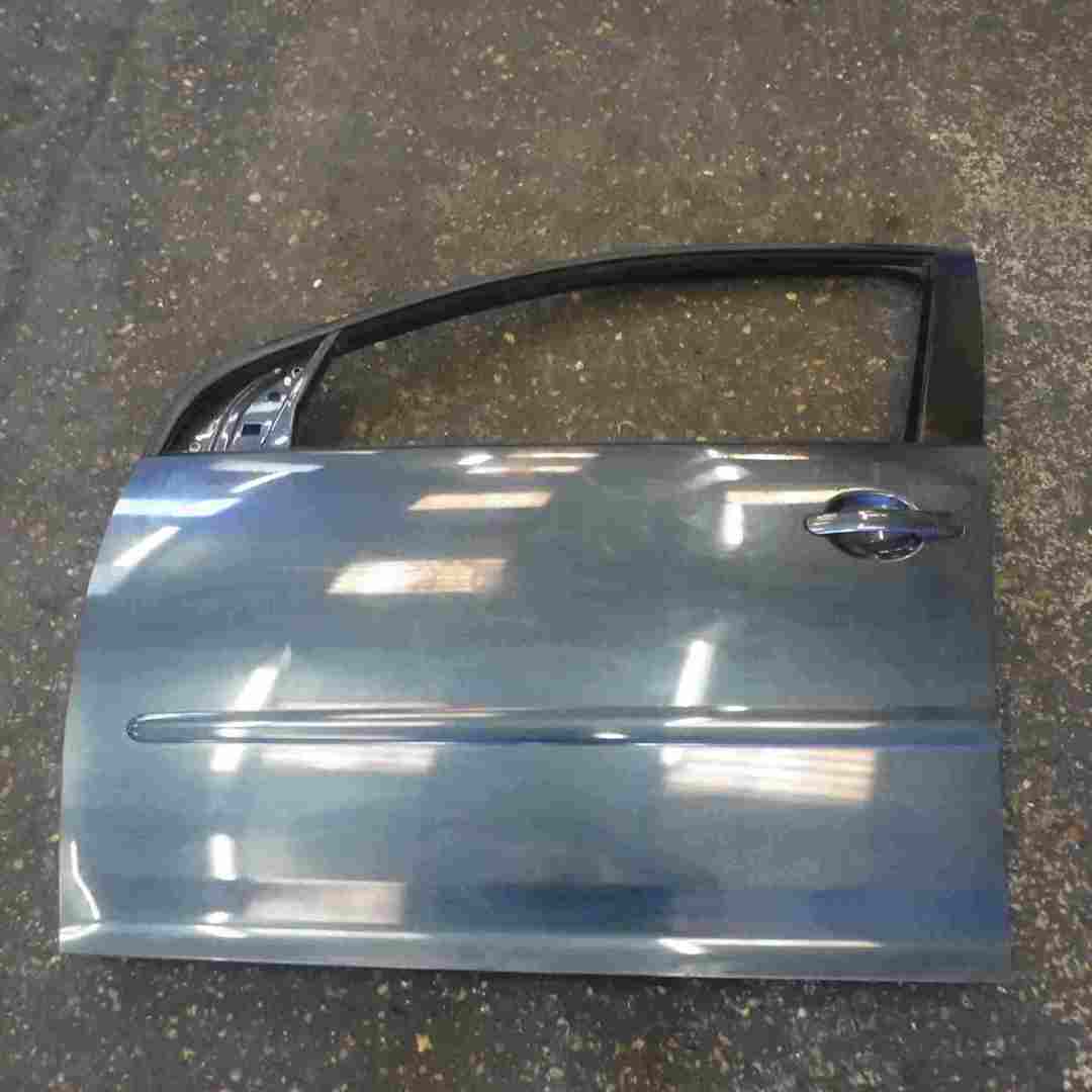 Volkswagen Golf MK5 2003-2009 Passenger NSF Front Door Grey Blye LC5F 5dr