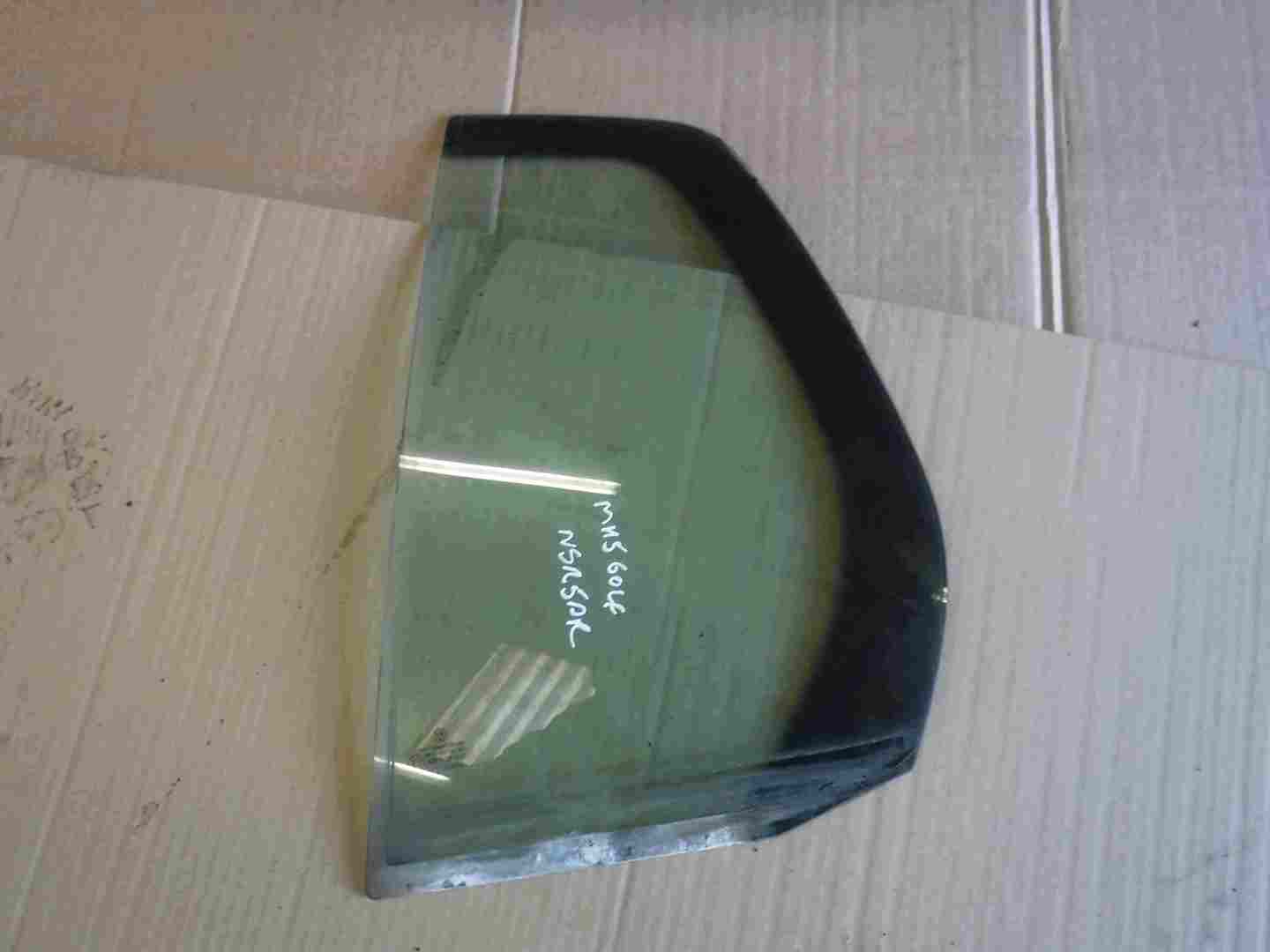 Volkswagen Golf MK5 2003-2009 Passenger NSR Rear Small Window 5DR