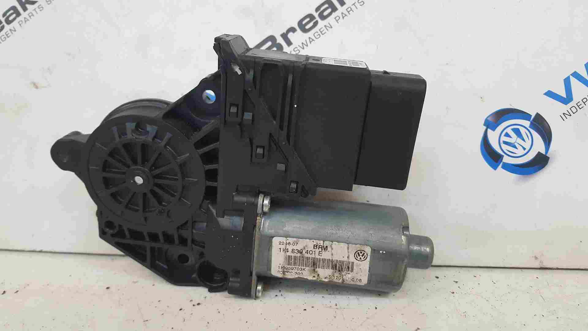 Volkswagen Golf MK5 2003-2009 Passenger NSR Rear Window Motor 1K0959795e
