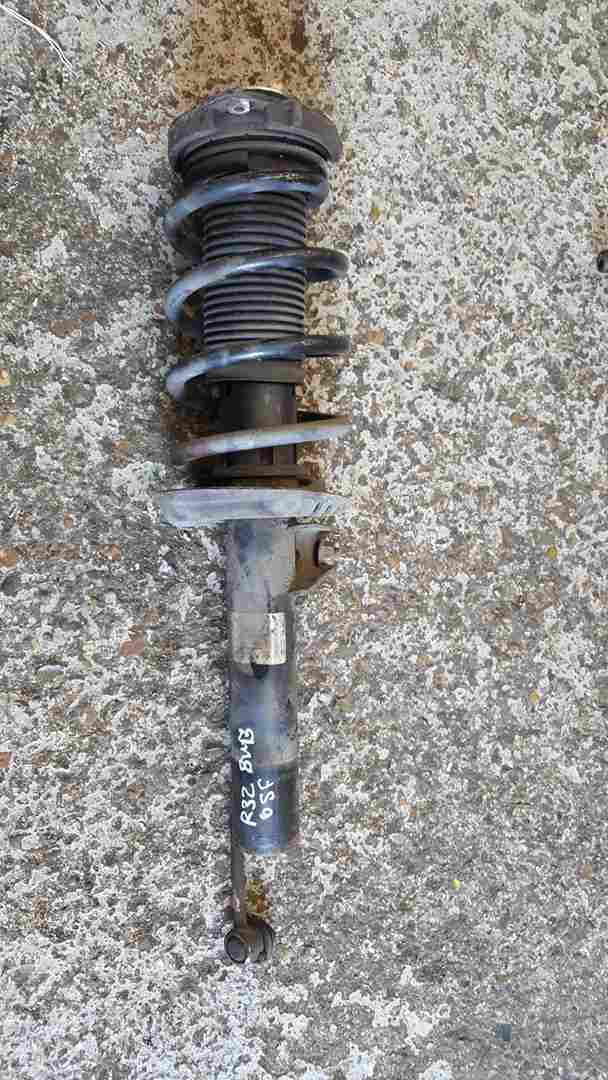 Volkswagen Golf MK5 2003-2009 R32 3.2 Drivers Passenger NS OS Spring Leg Strut