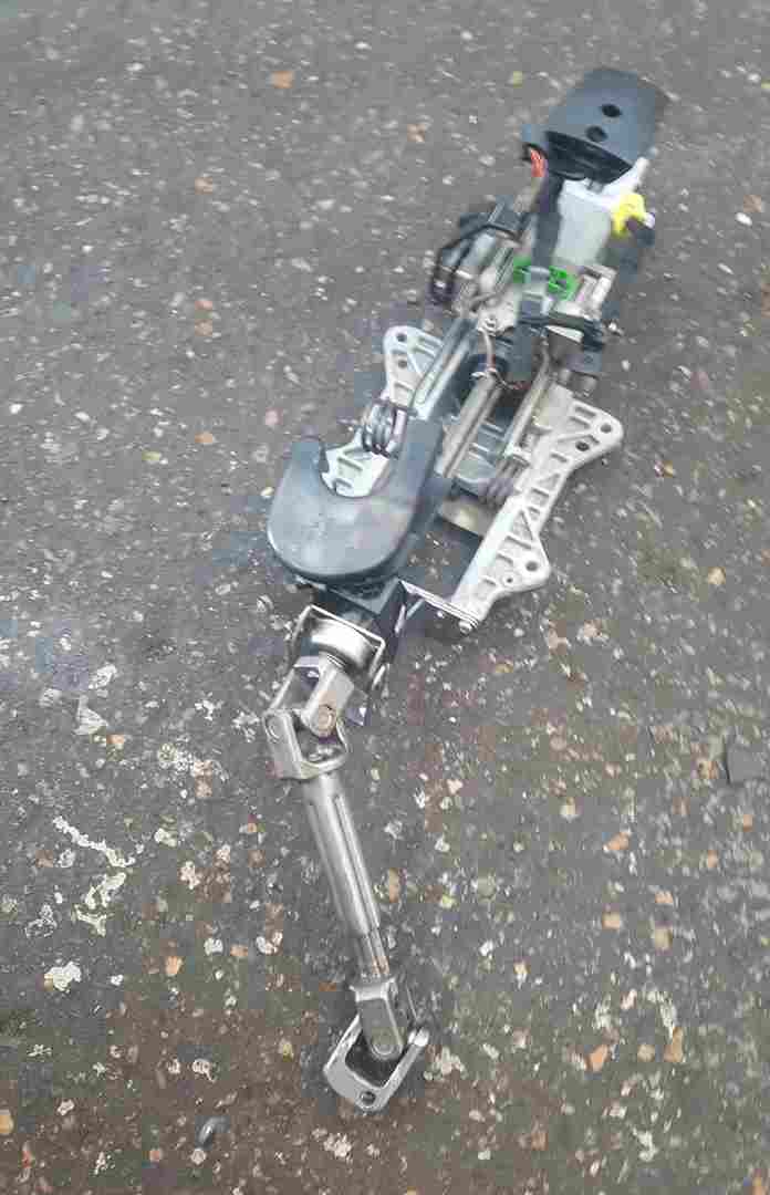 Volkswagen Golf Mk5 2003 2009 Steering Column 1k2419502r Store Used