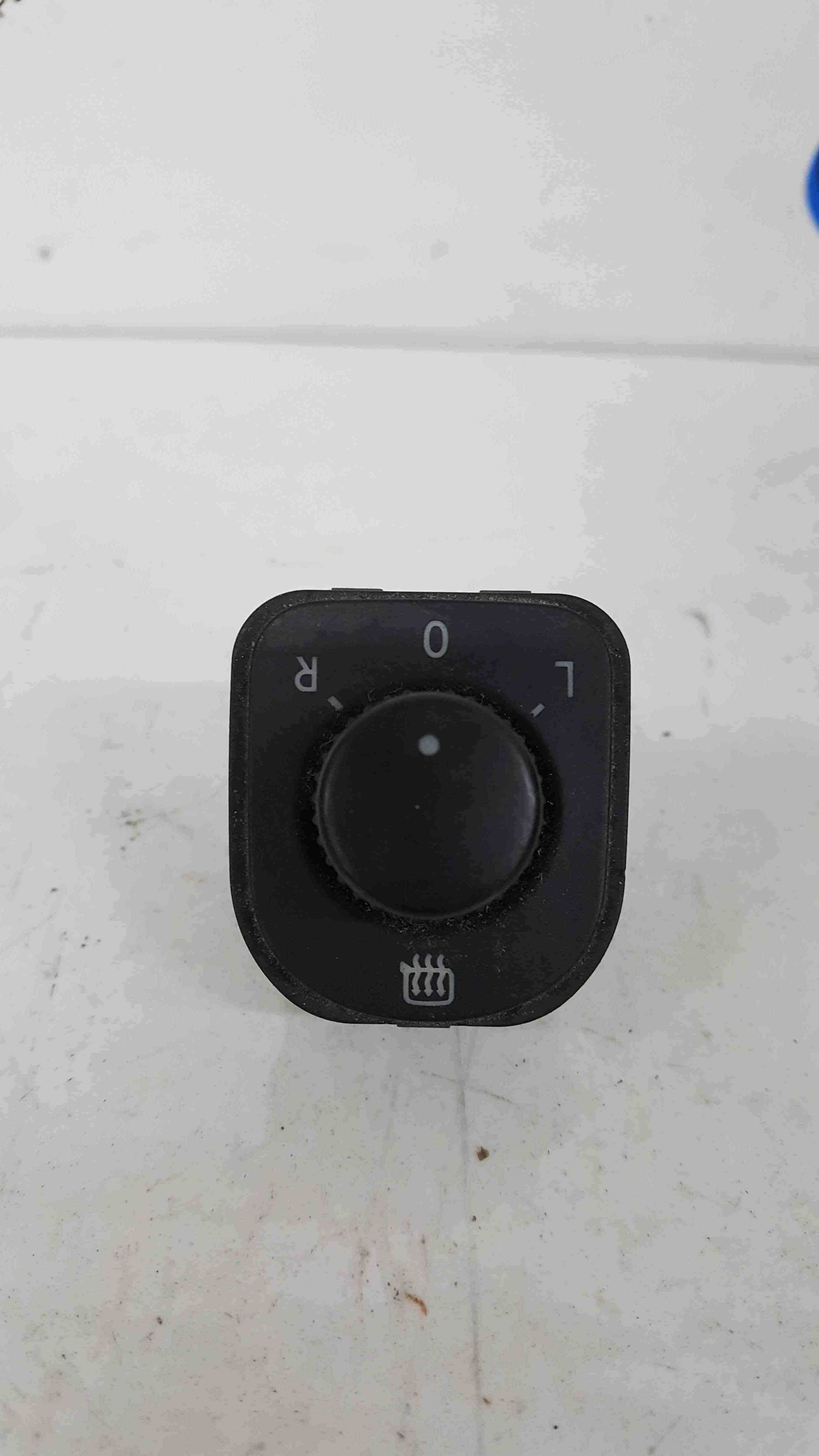 Volkswagen Golf MK5 2003-2009 Wing Mirror Adjuster Switch Toggle Heated