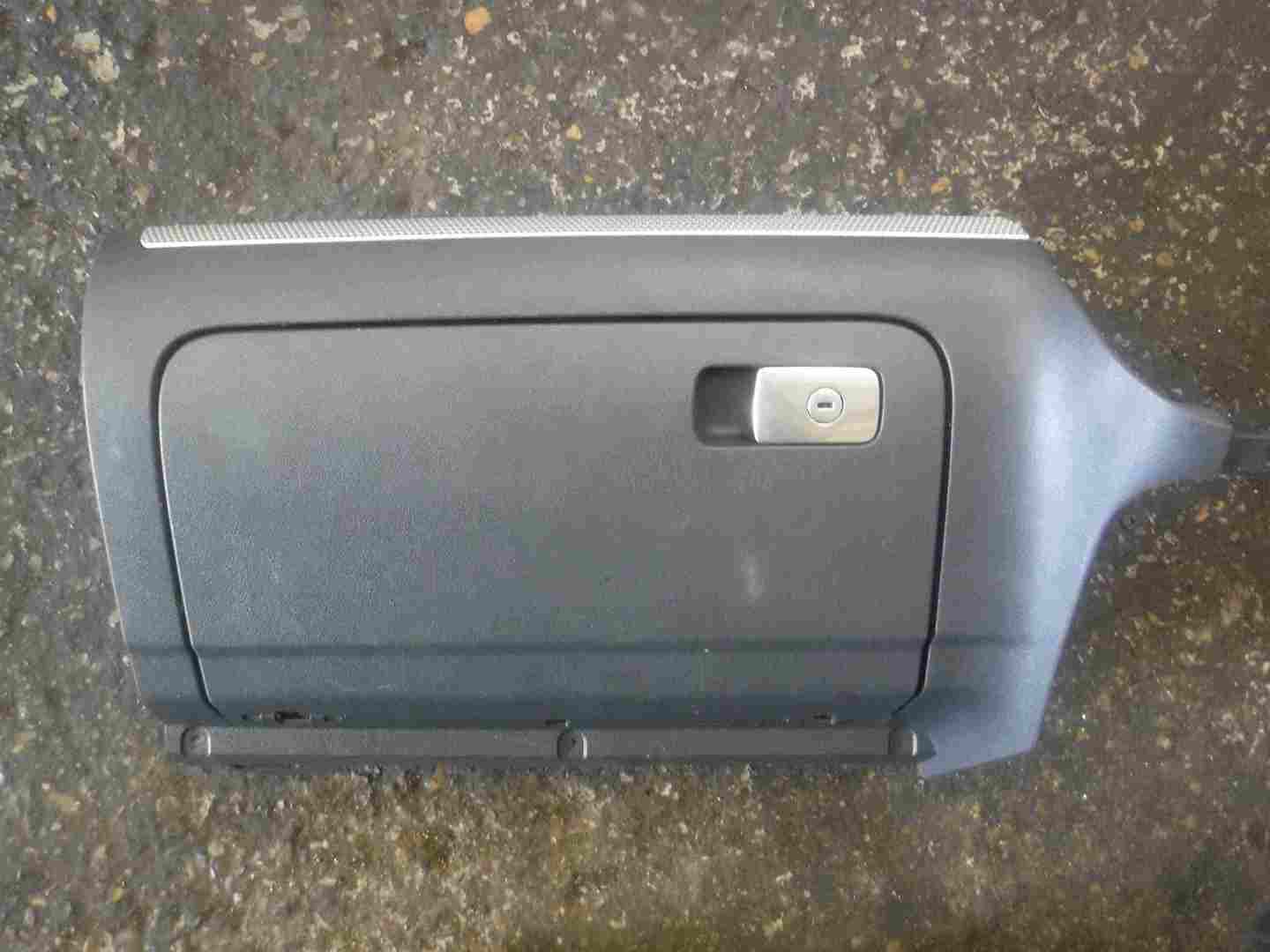 Volkswagen Golf MK5 R32 2003-2009 Dashboard Glove Box Compartment 1K2857290