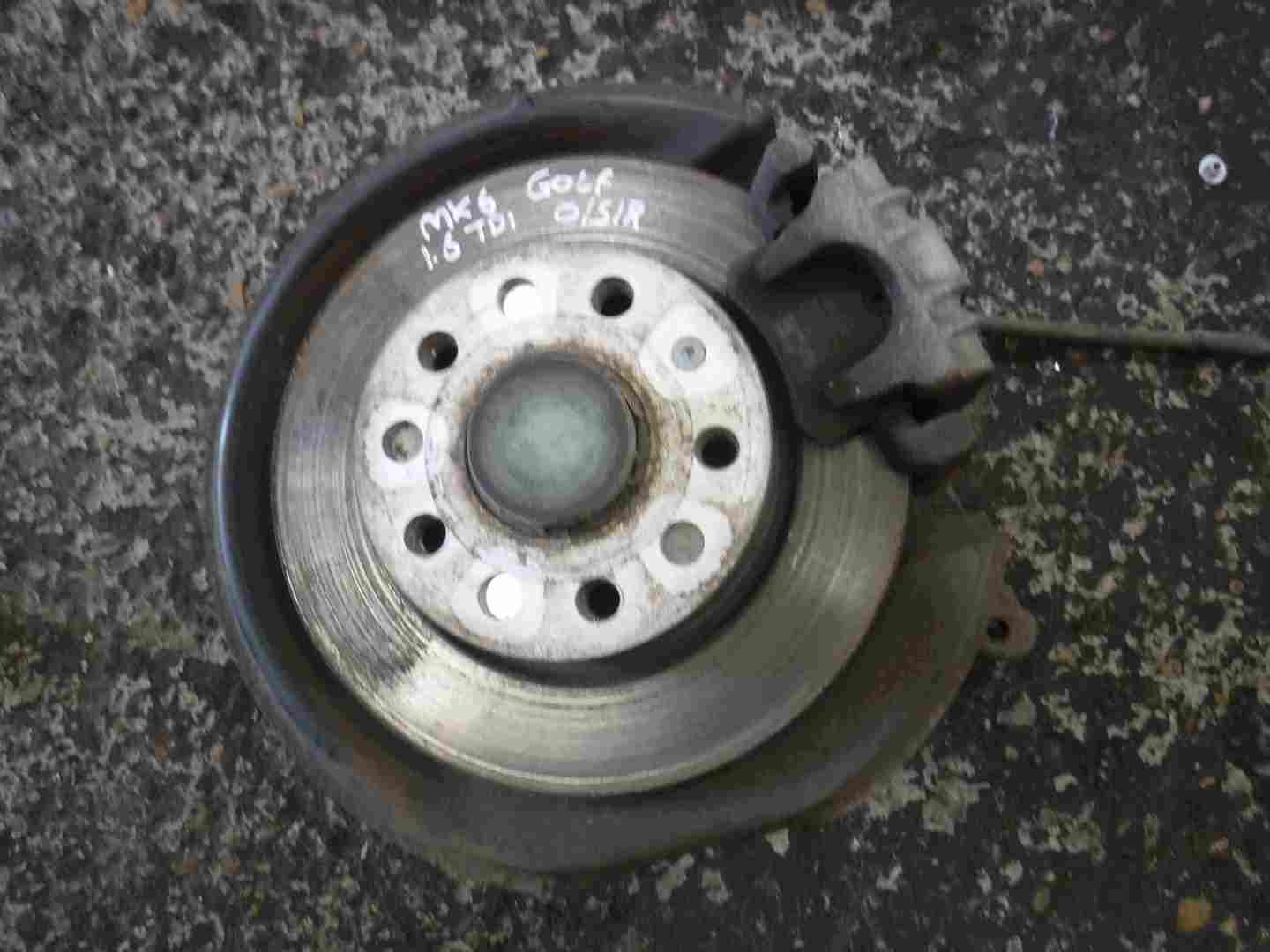 Volkswagen Golf MK6 2009-2012 1.6 TDI Drivers OSR Rear Disc Stub Axle Bearing