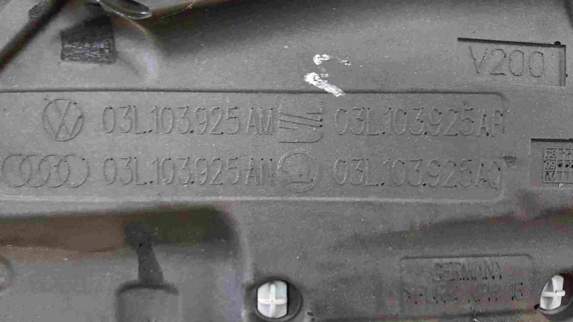 Volkswagen Golf MK6 2009-2012 2.0 TDi Engine Cover Plastic 03L103925AM