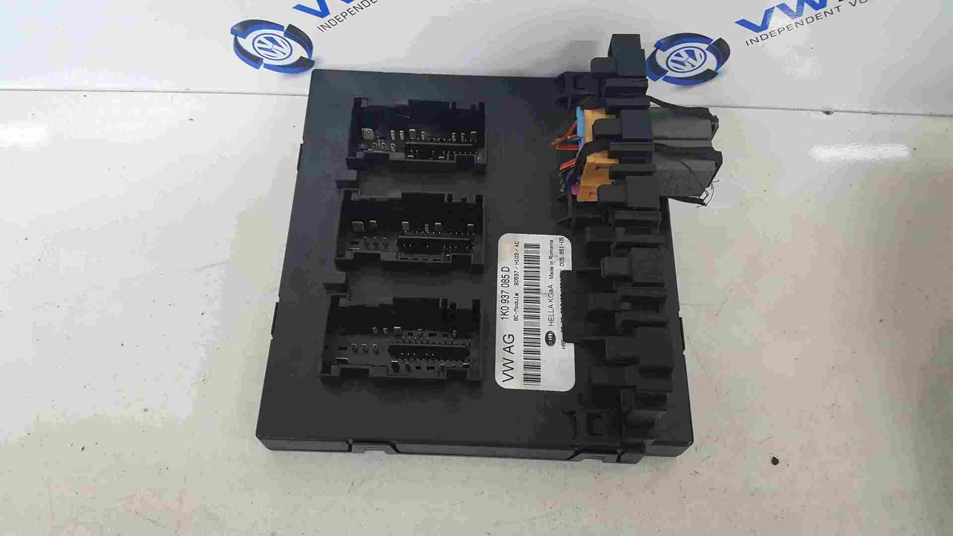 Volkswagen Golf MK6 2009-2012 Body Comfort Convenience Control Module 1K0937085D