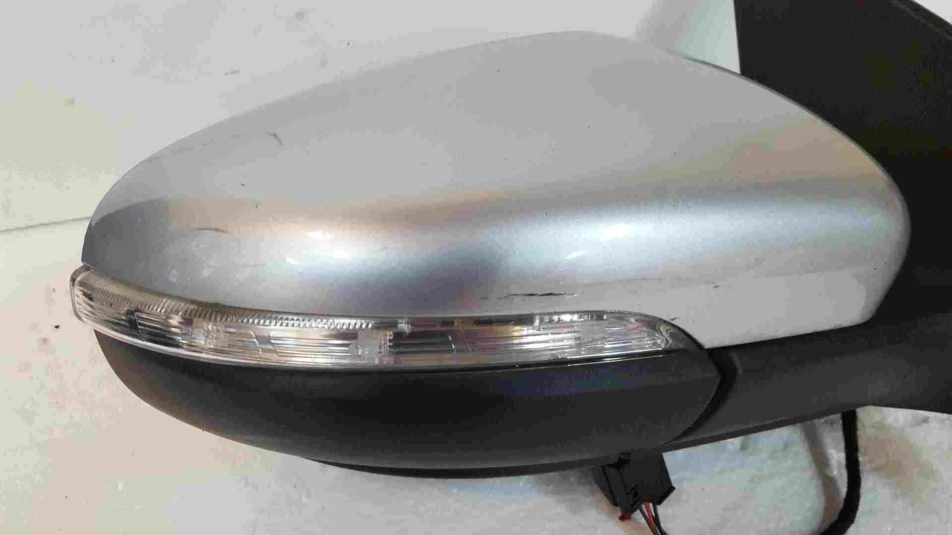 Volkswagen Golf MK6 2009-2012 Drivers OS Wing Mirror Silver LA7W