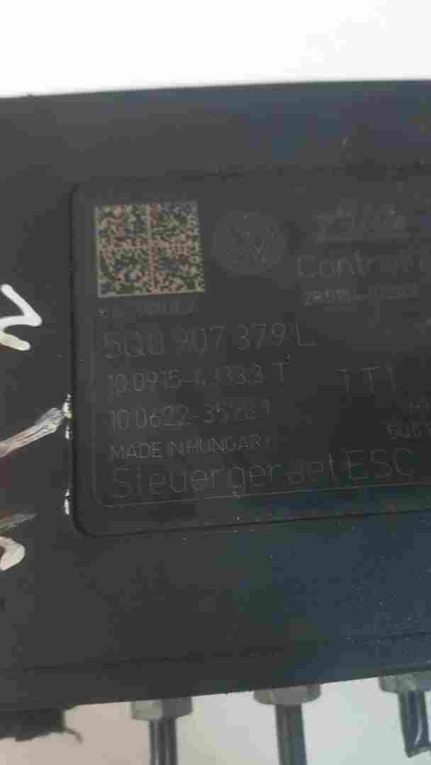 Volkswagen Golf MK7 2012-2017 ABS Pump Unit 5Q0907379L 5Q0614517K