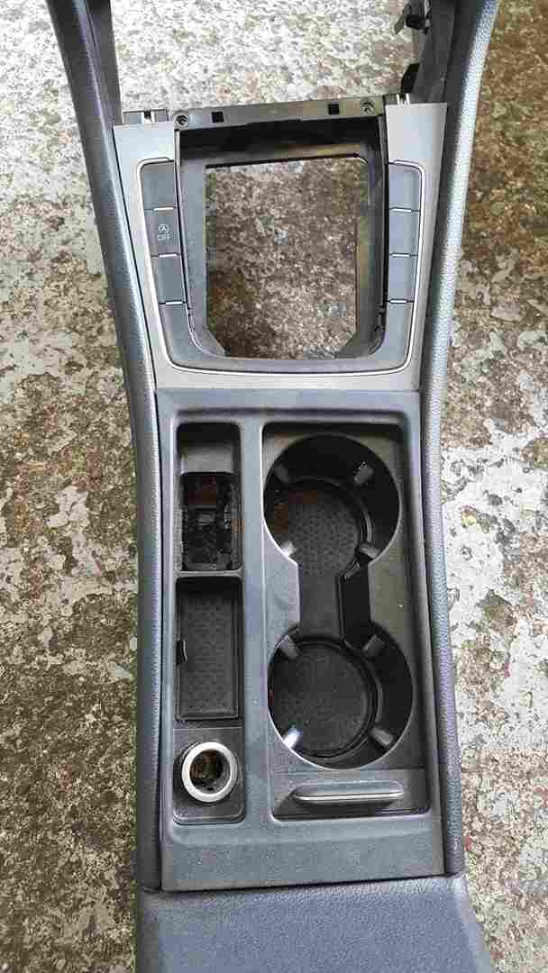Volkswagen Golf MK7 2012-2017 Centre Console Arm Rest Cup Holder