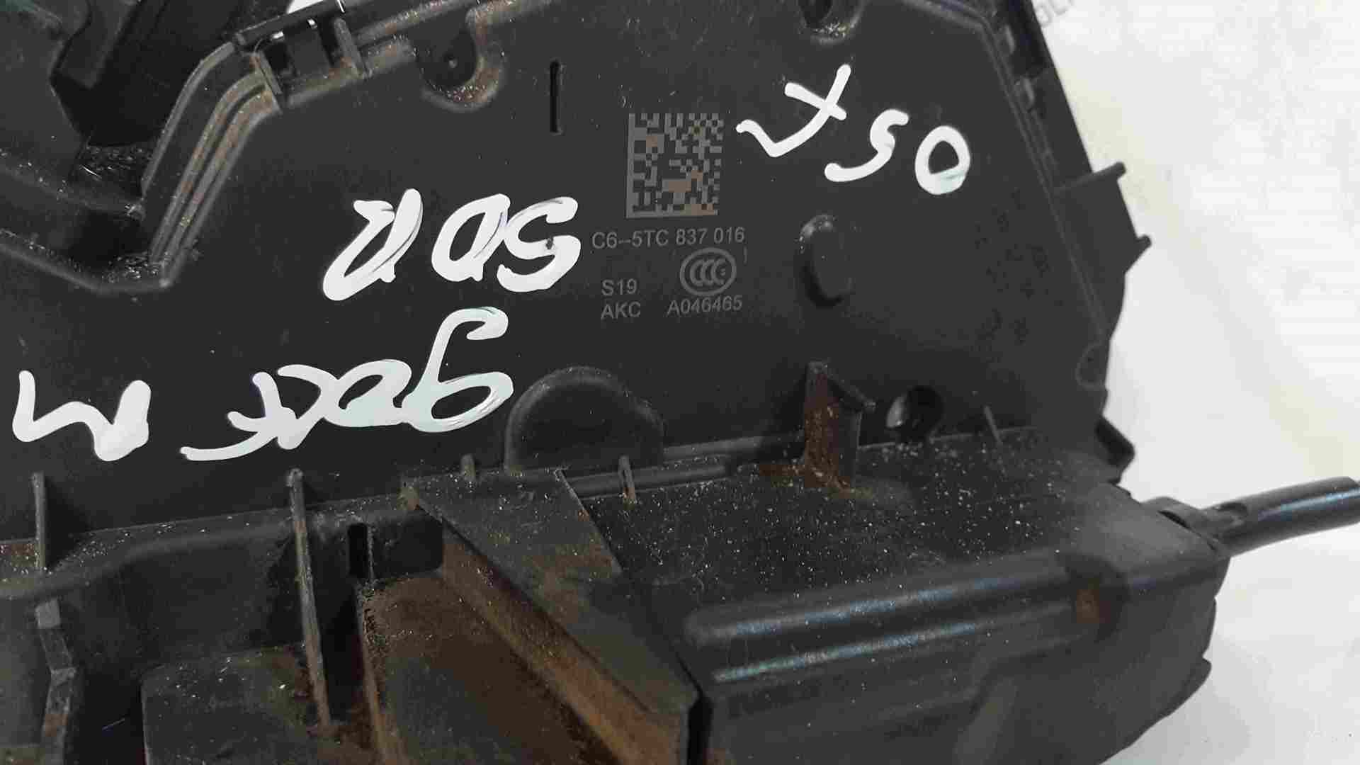 Volkswagen Golf MK7 2012-2017 Drivers OSF Front Door Lock Mechanism 5TC837016