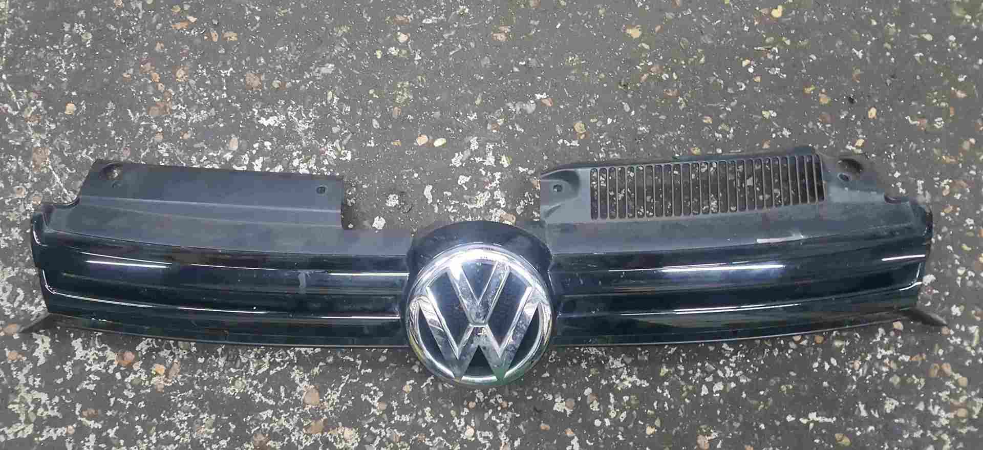 Volkswagen Golf MK6 2009-2012 Front Bumper Grill Black LC9X 5K0853653
