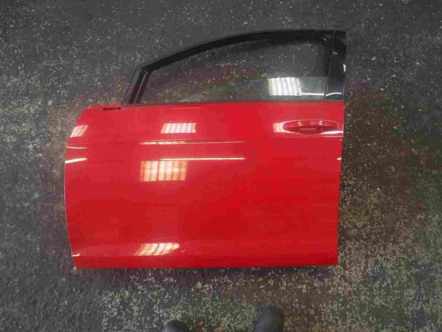 Volkswagen Golf MK7.5 2017-2020 Passenger NSF Front Door Red LY3D 5dr