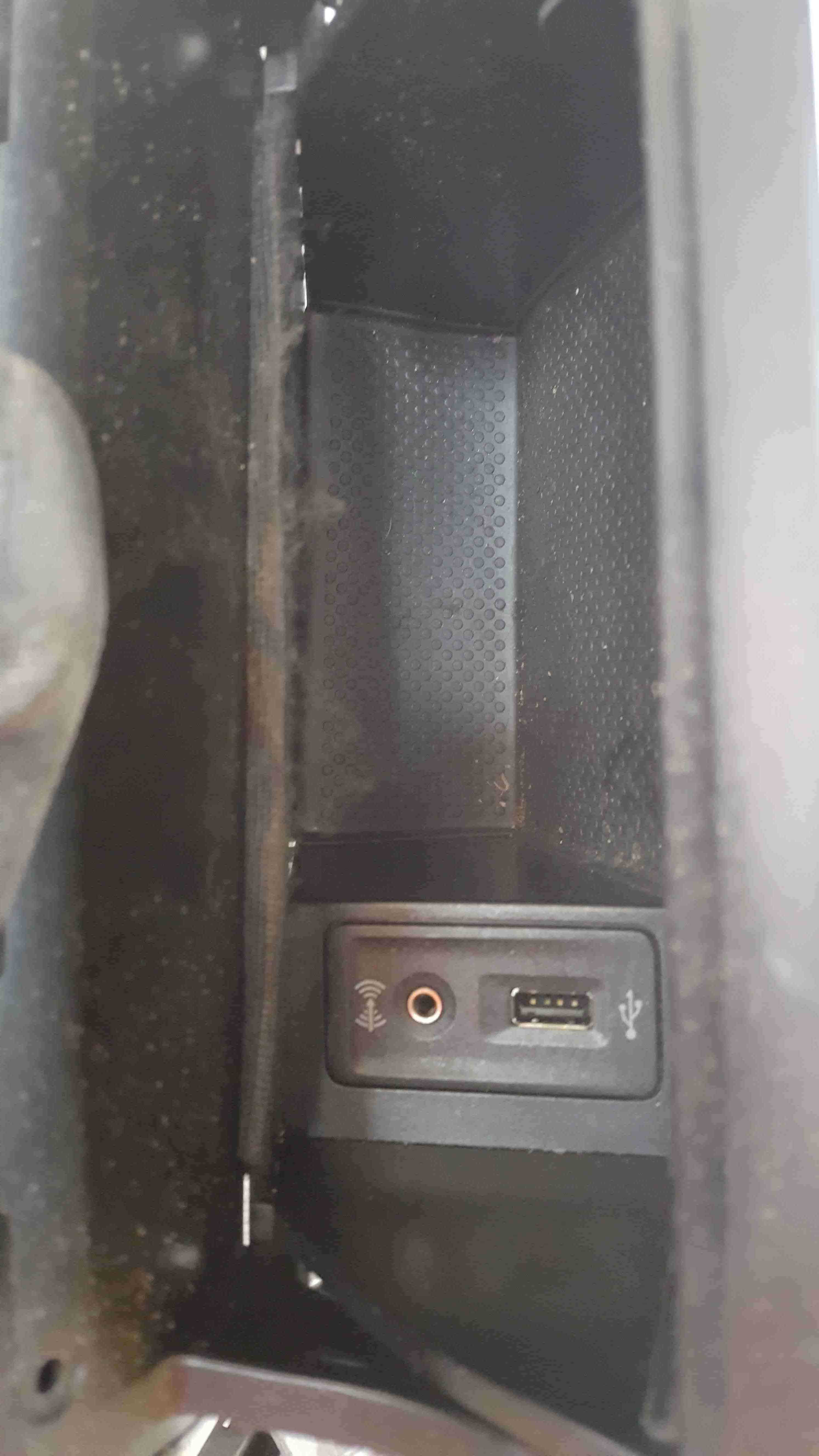 Volkswagen Golf MK7 2012-2017 Storage Compartment Tray USB Port 5G2863391