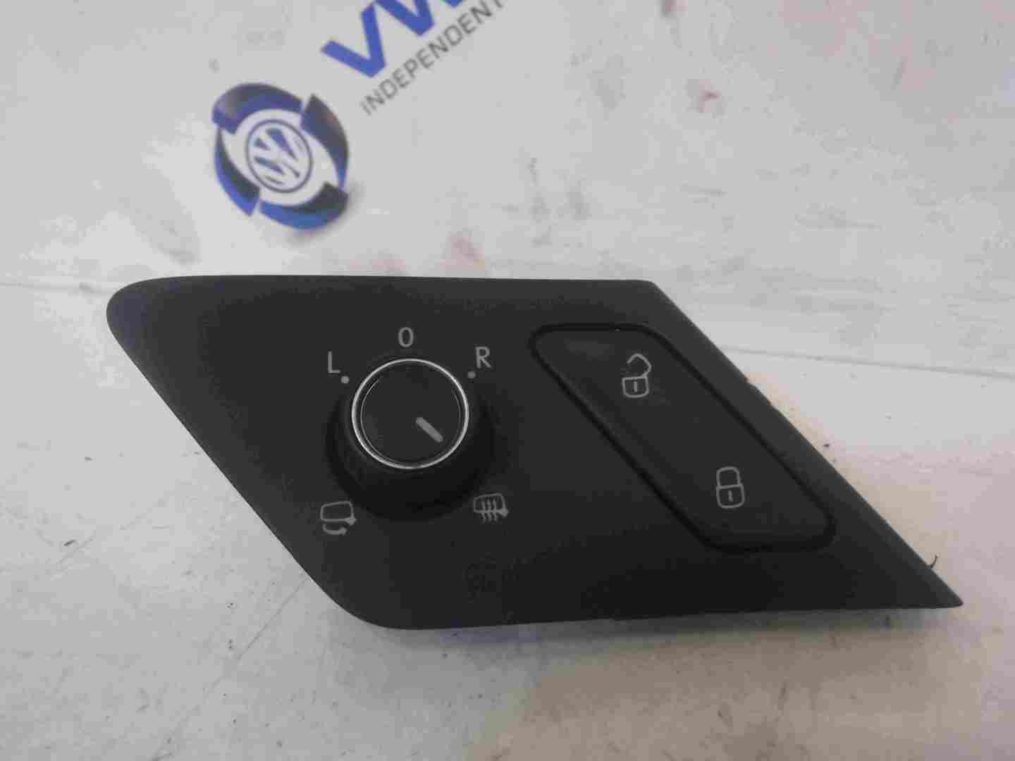 Volkswagen Golf MK7 2012-2020 Wing Mirror Adjuster Panel Switch Power Fold