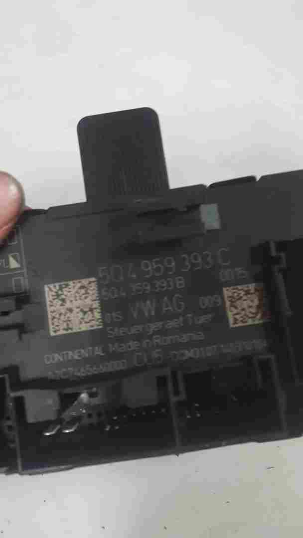 Volkswagen Golf MK7 2017-2020 Drivers OSF Front Door Module 5Q4959393C