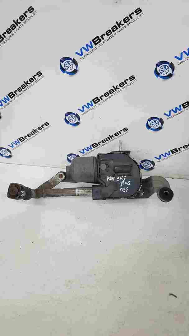 Volkswagen Golf Plus MK5 2003-2009 Drivers OSF Front Windscreen Wiper Motor