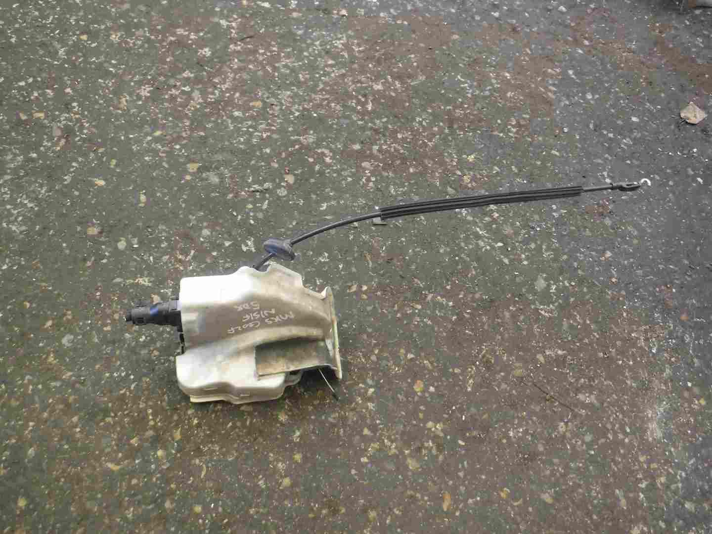 Volkswagen Golf Plus MK5 2003-2009 Passenger NSF Front Door Lock Mechanism 5dr