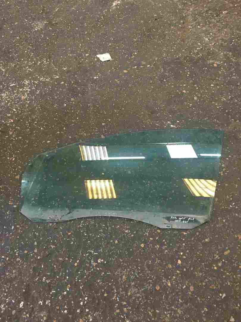 Volkswagen Golf Plus MK5 2003-2009 Passenger NSF Front Window Glass
