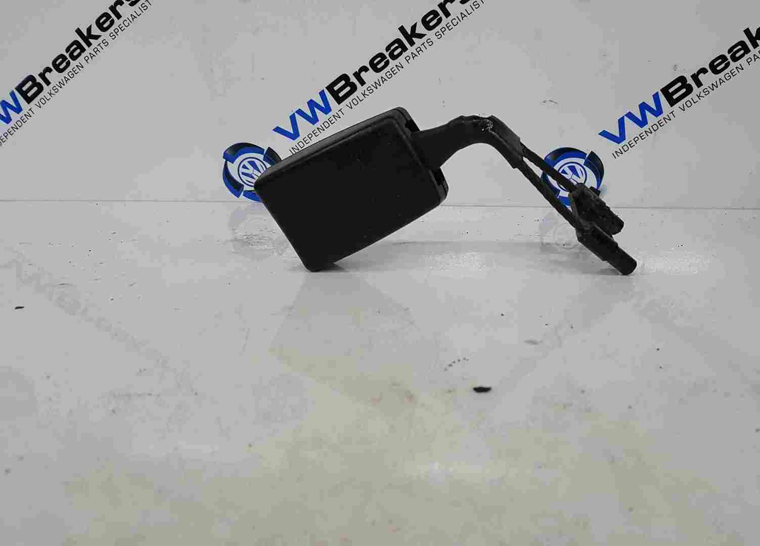 Volkswagen Golf Plus MK5 2003-2009 Passenger NSR Rear Seat Belt Buckle Anchor