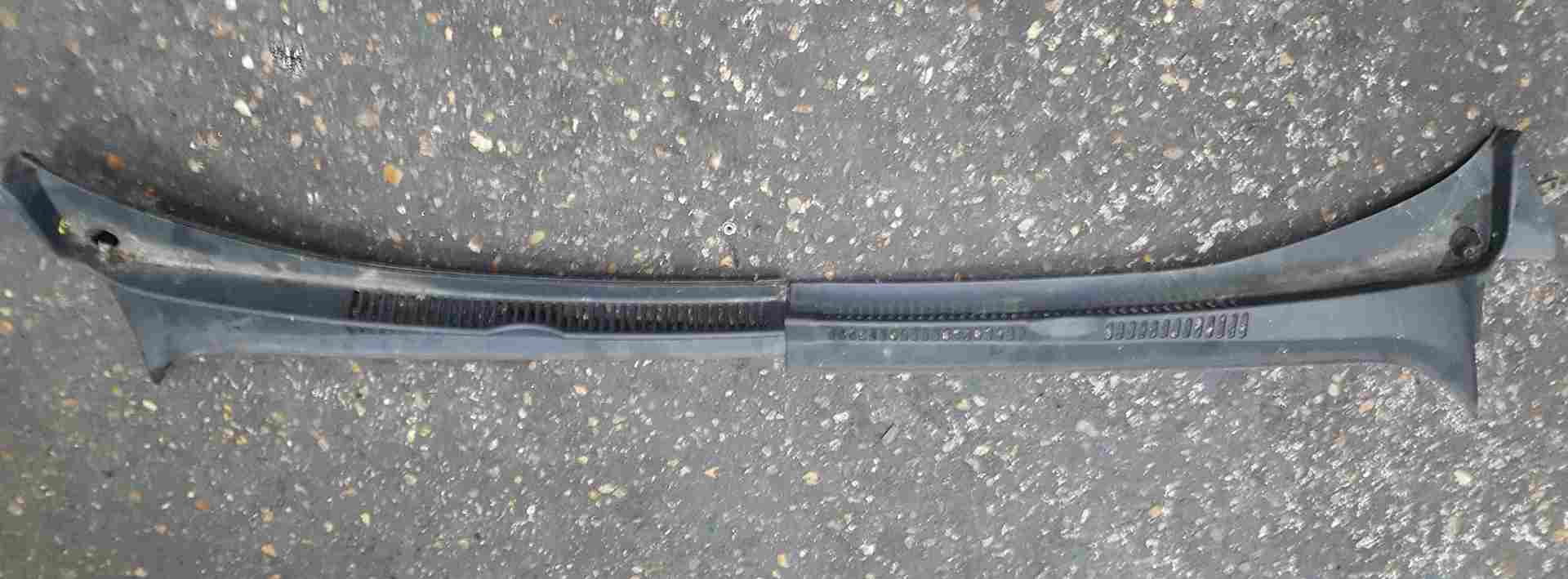 Volkswagen Golf Plus MK6 2009-2012 Front Windscreen Scuttle Panel Plastic