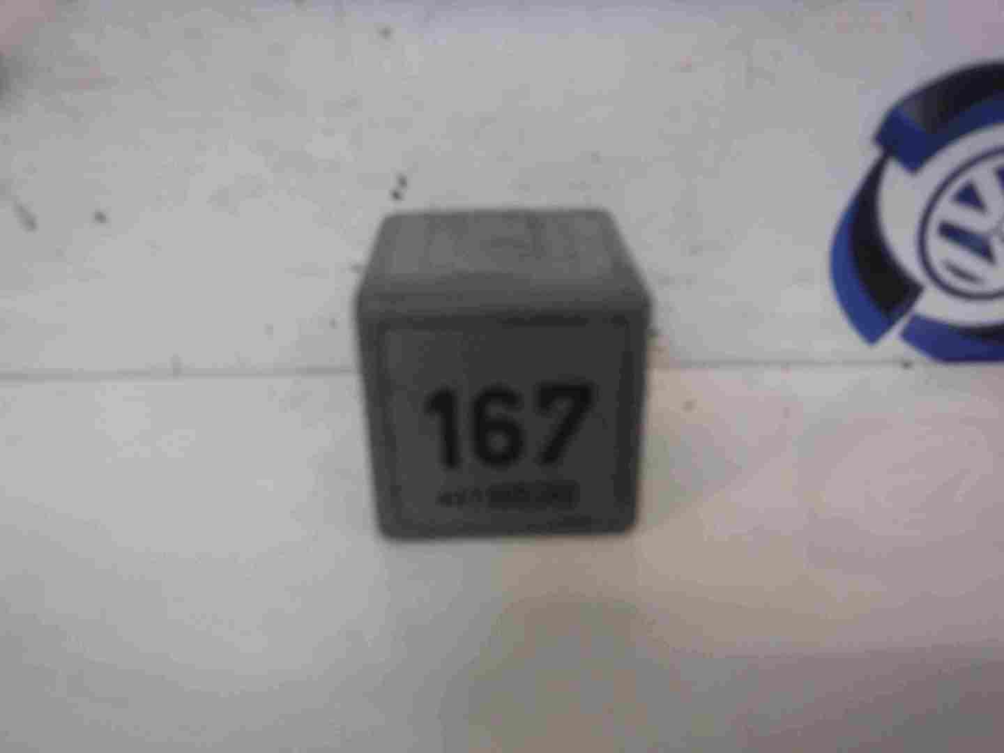 Volkswagen Grey Relay 191906383C