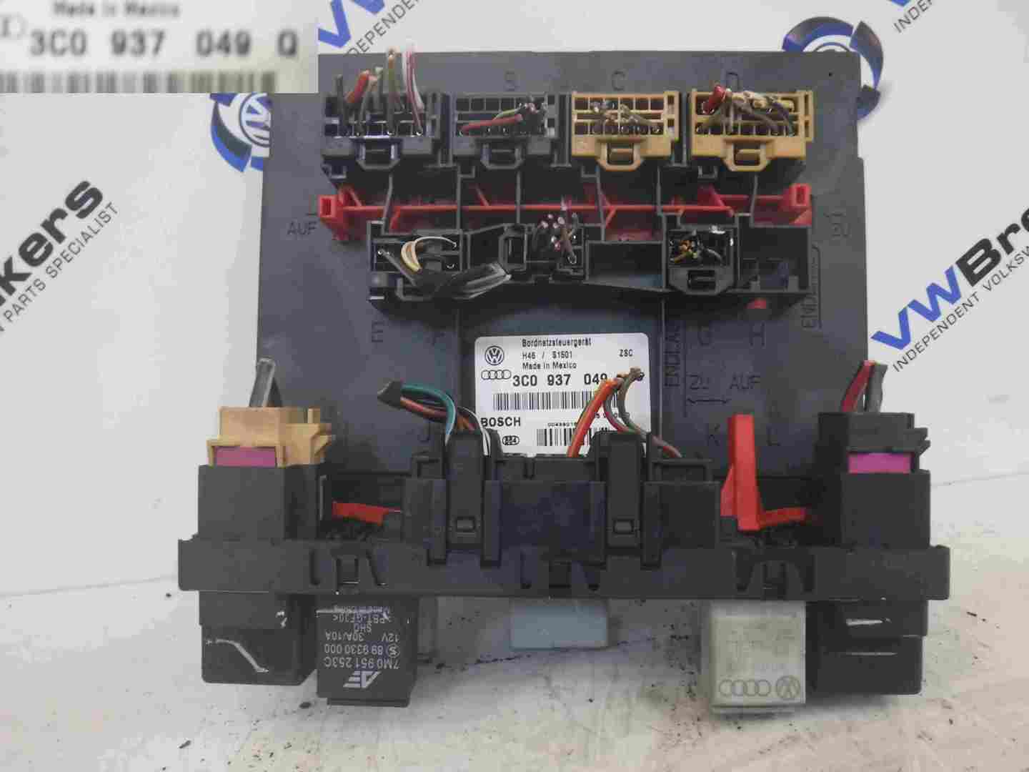 Volkswagen Jetta + Golf  A5 EOS 2005-2011 Fuse Box Body Control Unit 3C0937049Q