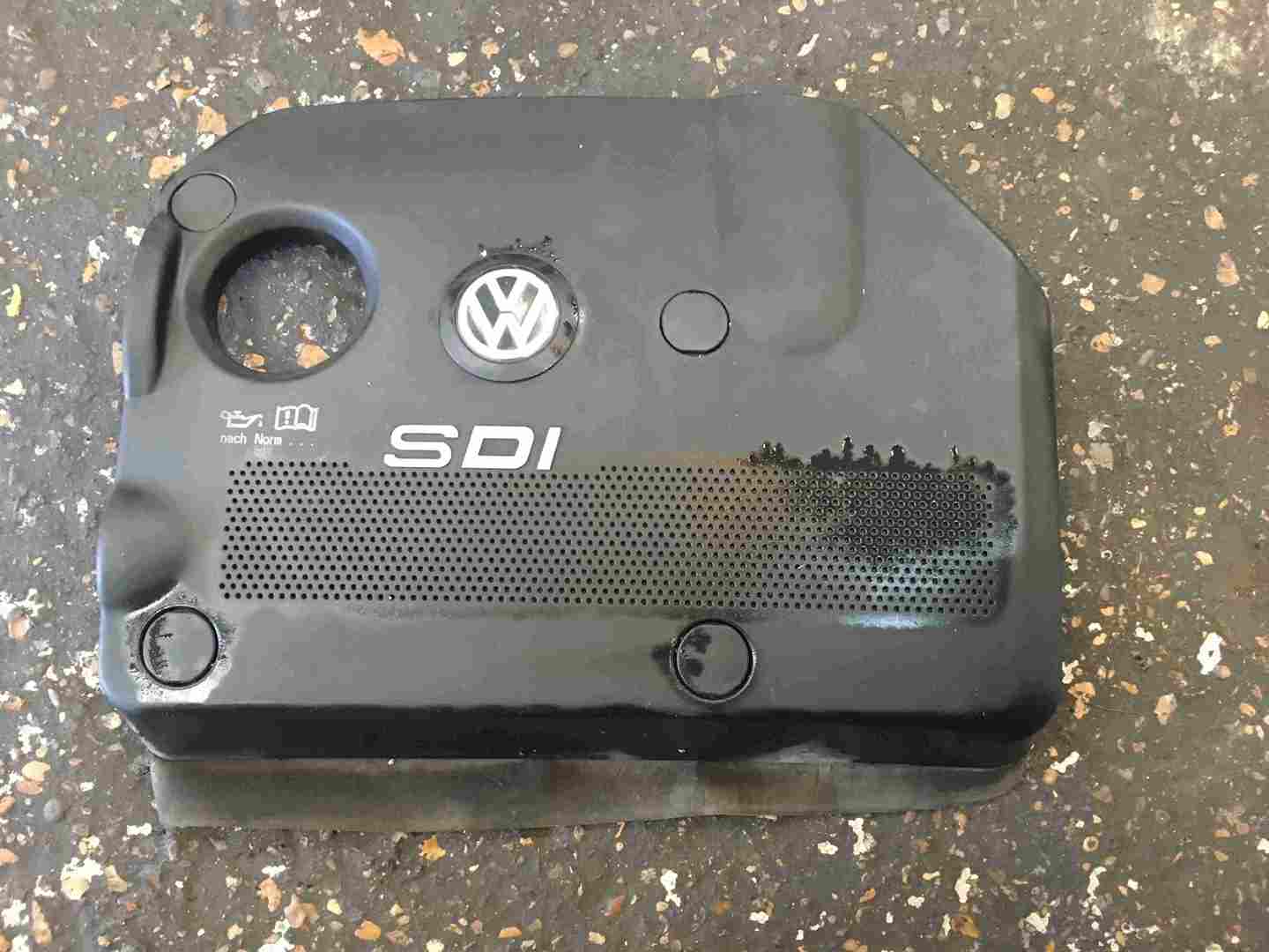 Volkswagen Lupo 1998-2005 1.7 SDi Engine Cover Plastic 028103925G