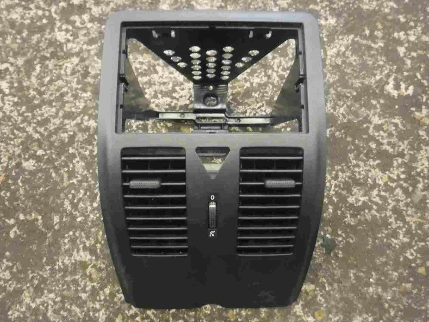 Volkswagen Lupo 1998-2005 Centre Heater Vents Trim Surround 6n0858069c