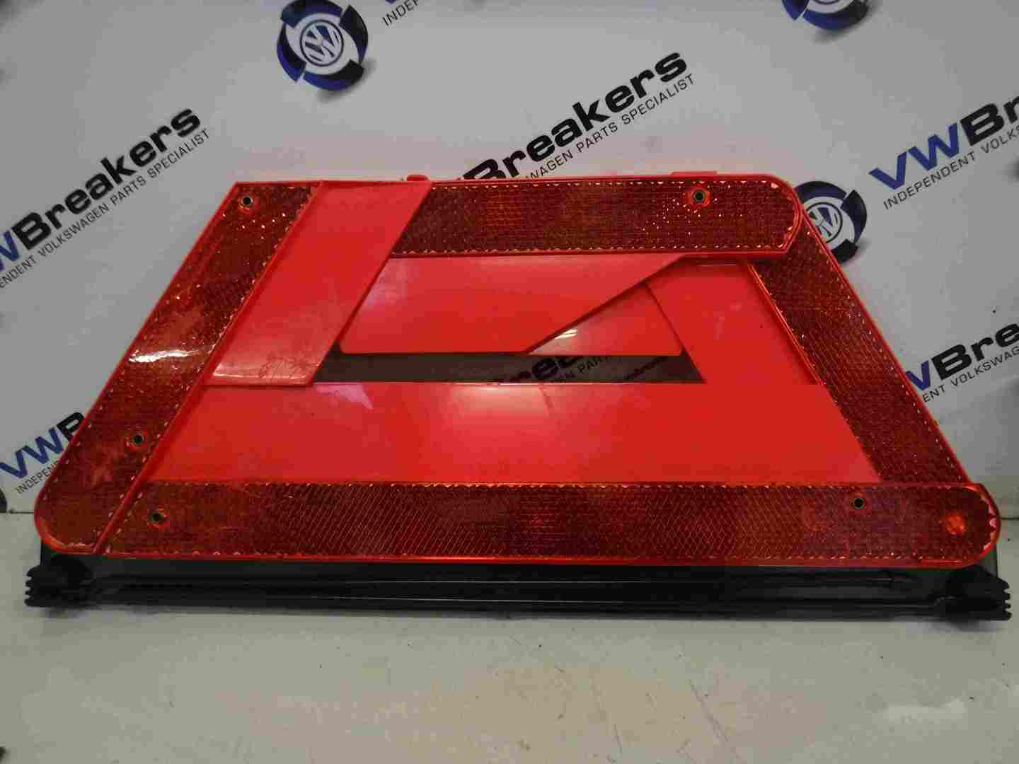 Volkswagen Passat 1996-2000 B5 Breakdown Hazard Warning Triangle 3B2858569