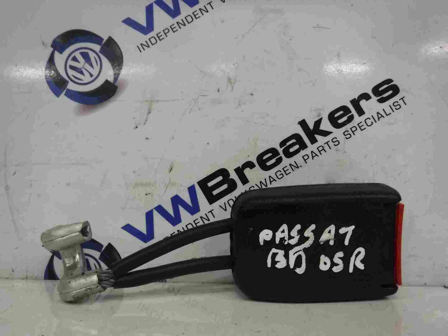 Volkswagen Passat 1996-2000 B5 Drivers OSR Rear Seat Belt Buckles