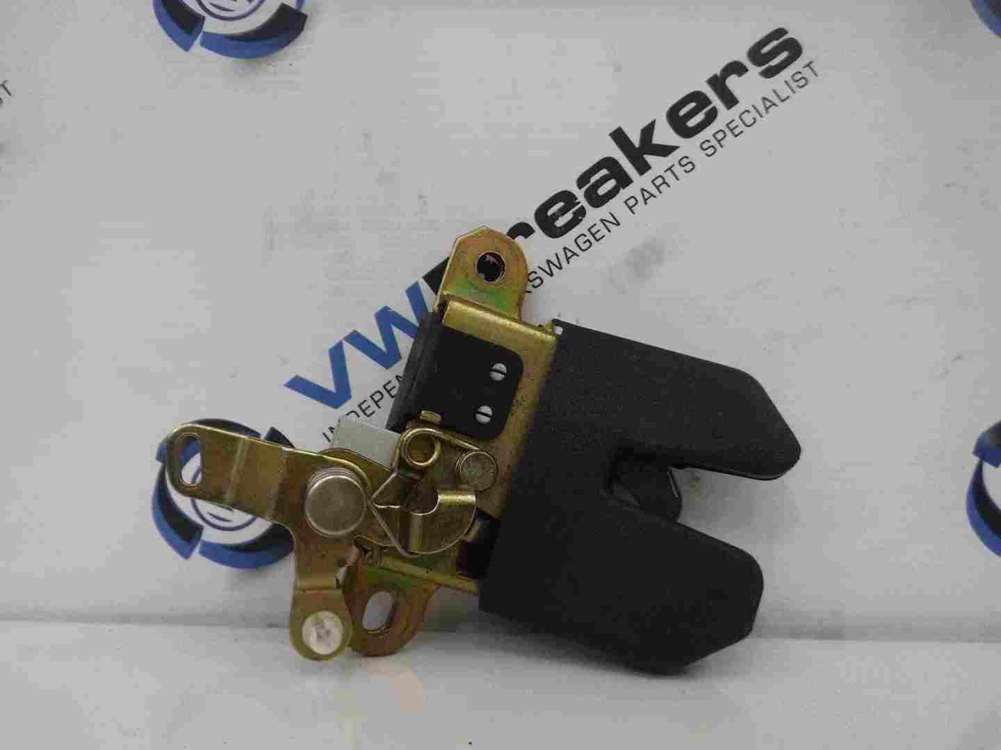 Volkswagen Passat 20012005 B5.5 Boot Lock Catch Mechanism 3B5827505L