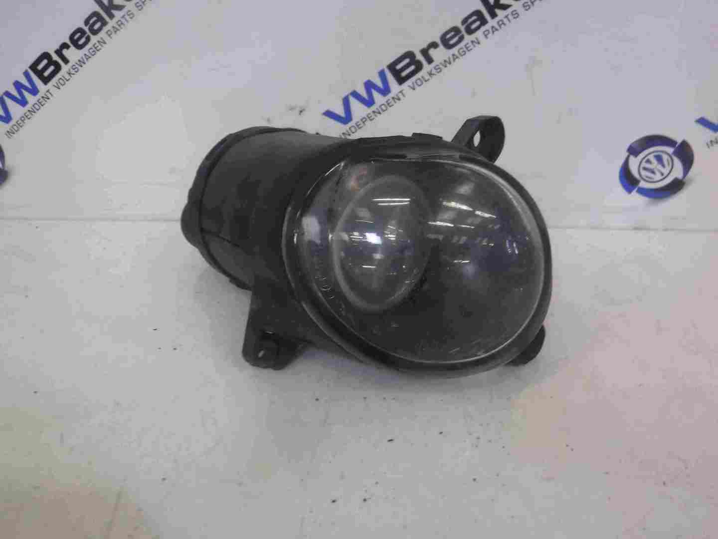 Volkswagen Passat B5.5 2001-2005 Passenger NSF Front Fog Light 3B7941699A